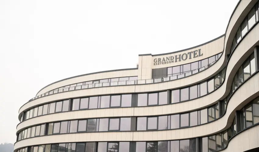 Grand Hotel Esztergom Esztergom - Oktber 23. (min. 2 j)