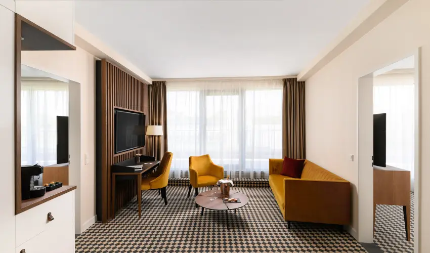 Grand Hotel Esztergom Esztergom - Oktber 23. (min. 2 j)