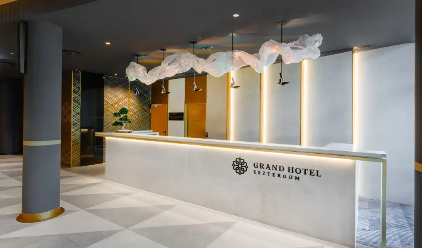 Grand Hotel Esztergom Esztergom - Oktber 23. (min. 2 j)