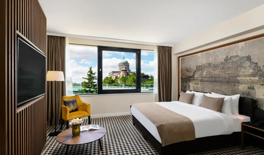 Grand Hotel Esztergom Esztergom - Oktber 23. (min. 2 j)