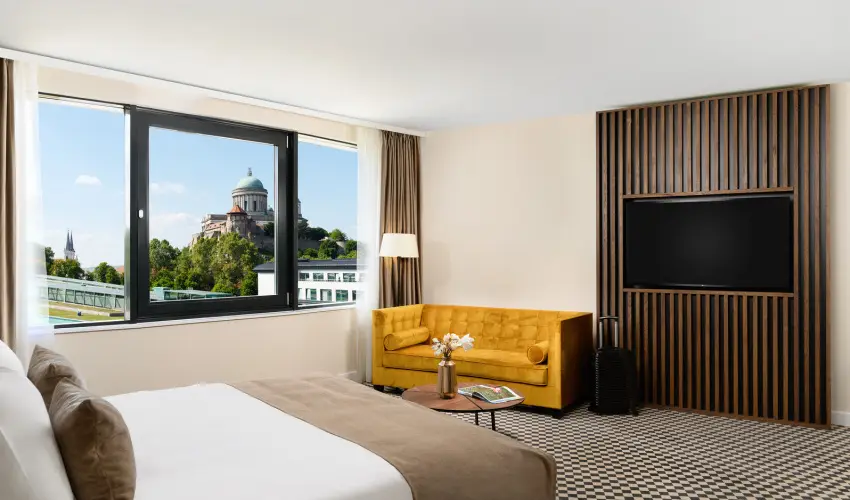 Grand Hotel Esztergom Esztergom - Oktber 23. (min. 2 j)