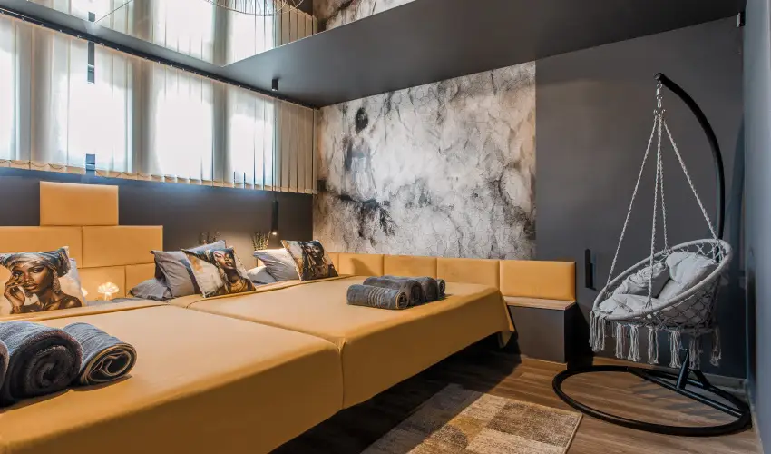 Greyhouse Apartments Hark�ny - Okt�ber 23.