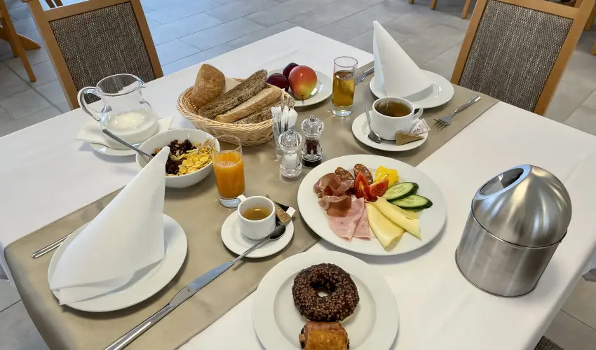 Gyirmt Sport & Wellness Hotel Gyr - Oktber 23. 