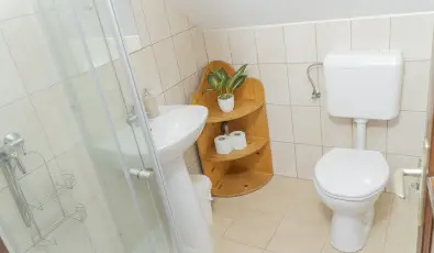 Gyulavez�r-Csob�nci Pihen� Vend�gh�z Gyulakeszi