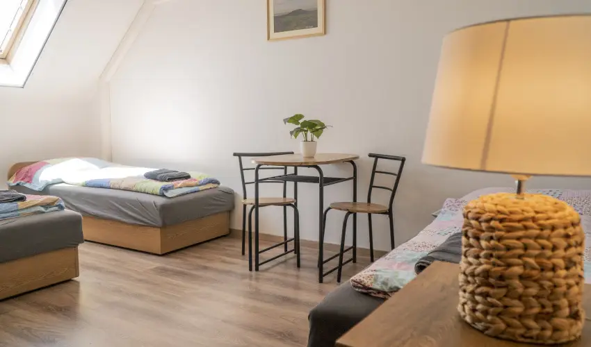 Gyulavez�r-Csob�nci Pihen� Vend�gh�z Gyulakeszi - Okt�ber 23. (min. 2 �j)