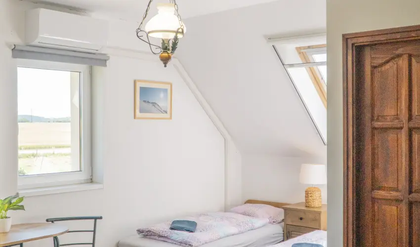 Gyulavez�r-Csob�nci Pihen� Vend�gh�z Gyulakeszi - Okt�ber 23. (min. 2 �j)