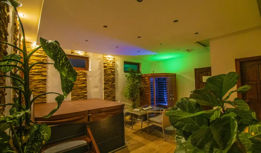 Gyulavez�r Lovasbirodalma Panzi�  Gyulakeszi - Okt�ber 23. (min. 2 �j)