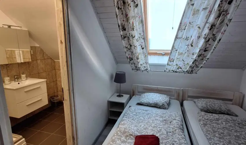 Gyulavez�r Lovasbirodalma Panzi�  Gyulakeszi - Okt�ber 23. (min. 2 �j)