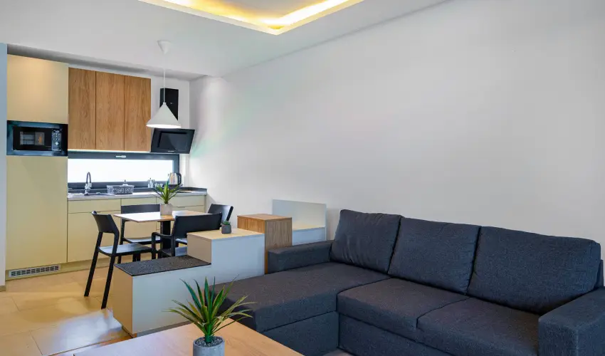 H55 Balatonlelle Apartmanhzak Balatonlelle - Oktber 23. (min. 2 j)