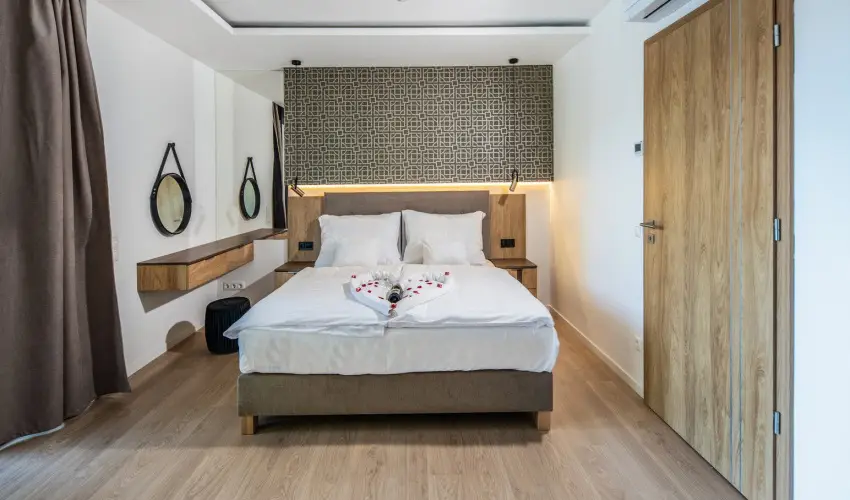 H55 Balatonlelle Apartmanhzak Balatonlelle - Oktber 23. (min. 2 j)