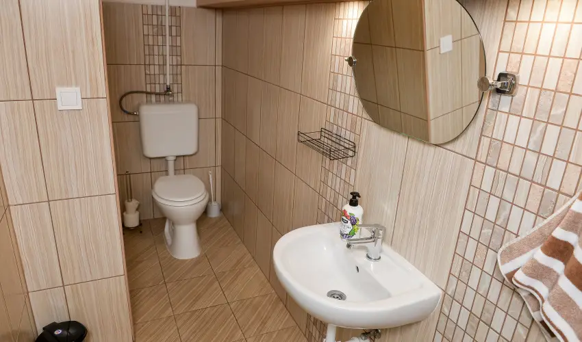 Hajnal Apartman Hajdszoboszl - Oktber 23. (min. 2 j)