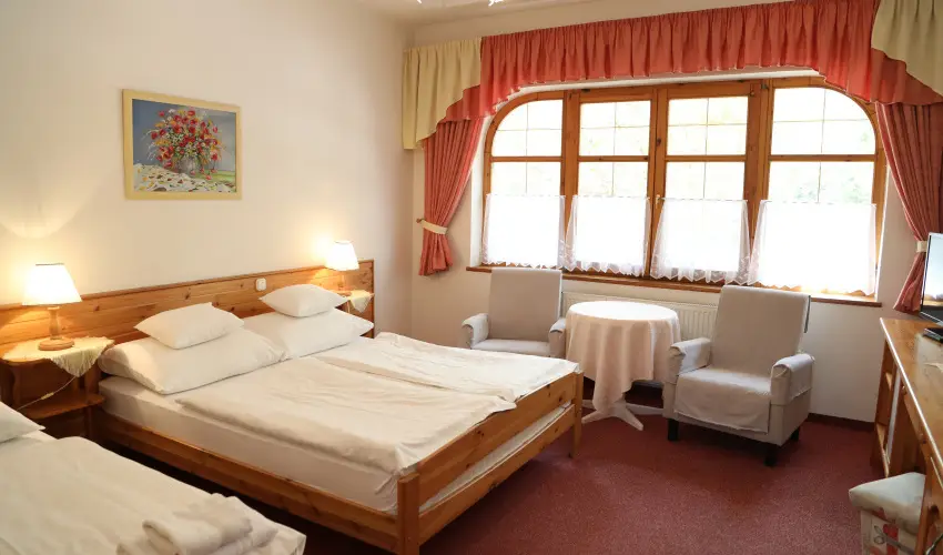 Hajd Kastly Hotel Hajdszoboszl - Oktber 23. (min. 3 j)