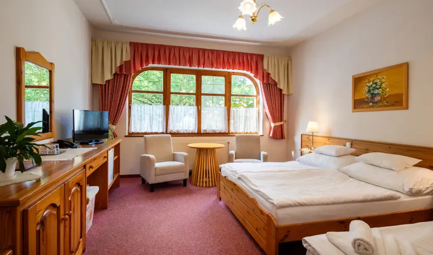 Hajd� Kast�ly Hotel Hajd�szoboszl� - Okt�ber 23. (min. 3 �j)