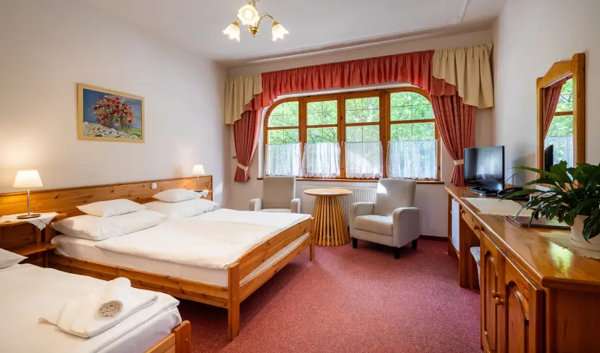 Hajd� Kast�ly Hotel Hajd�szoboszl� - Okt�ber 23. (min. 3 �j)
