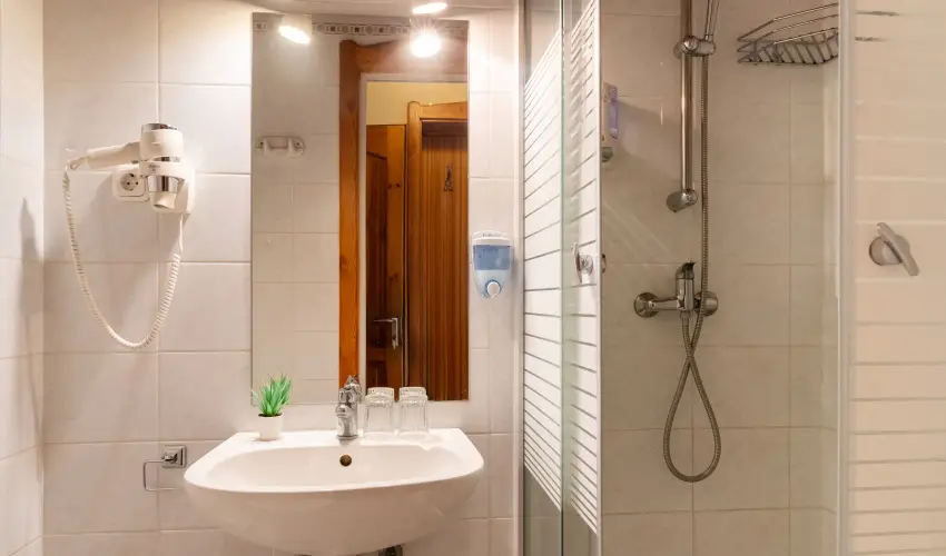 Hajd� Kast�ly Hotel Hajd�szoboszl� - Okt�ber 23. (min. 3 �j)