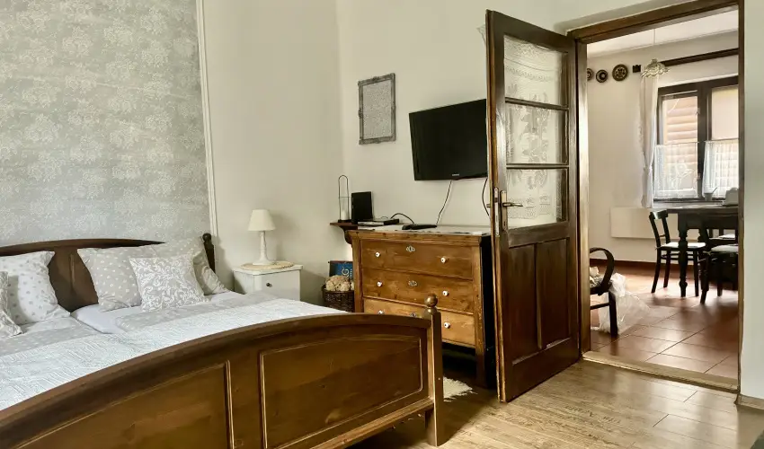 Halhza Vendghz Sirok - Oktber 23. (min. 2 j)