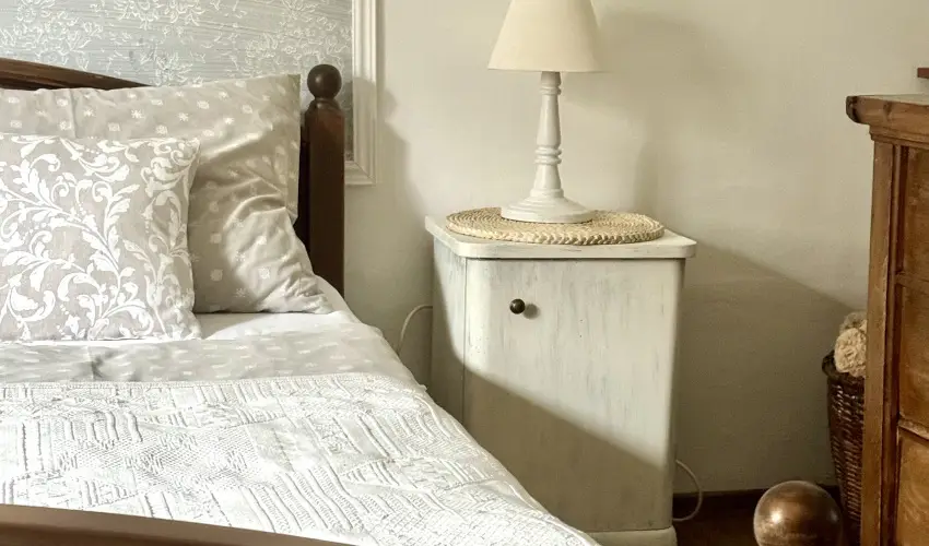 Halhza Vendghz Sirok - Oktber 23. (min. 2 j)