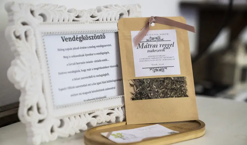 Halhza Vendghz Sirok - Oktber 23. (min. 2 j)