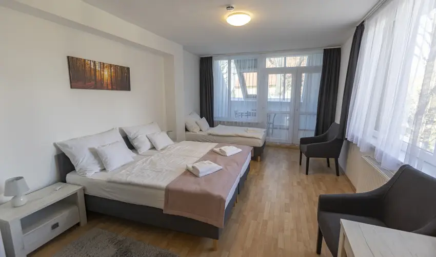 Harangtorony Sz�ll� K�szeg - Okt�ber 23. (min. 2 �j)