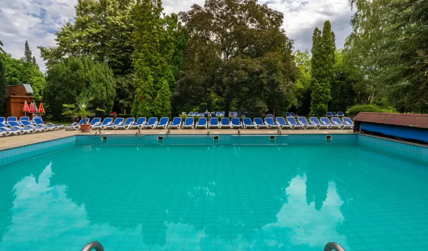 Ensana Thermal Srvr Srvr - Oktober 23.