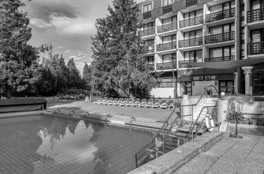 Ensana Thermal Srvr - Oktober 23. (min. 3 j)