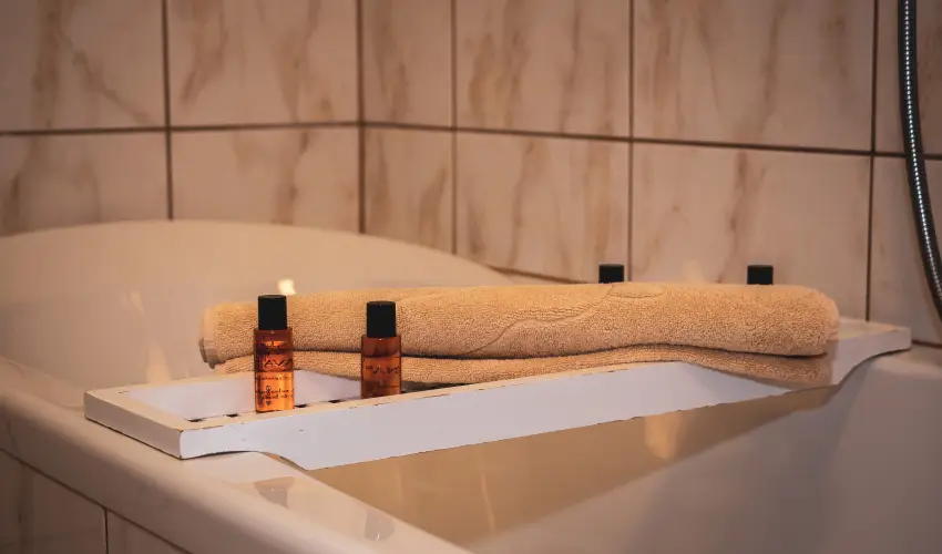 Htkti Wellness Hotel & Lovaspark Mr - Oktber 23. 