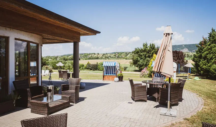 Htkti Wellness Hotel & Lovaspark Mr - Oktber 23. 