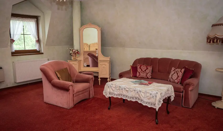 Htkti Wellness Hotel & Lovaspark Mr - Oktber 23. 