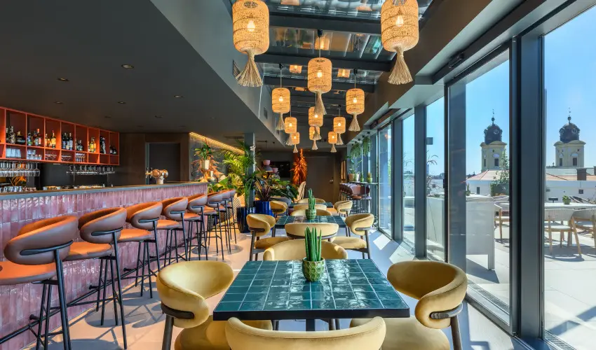 Hilton Garden Inn Debrecen City Center  Debrecen - Okt�ber 23.