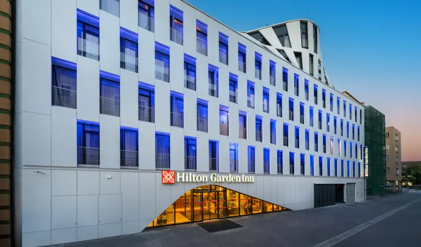 Hilton Garden Inn Debrecen City Center  Debrecen - Okt�ber 23.