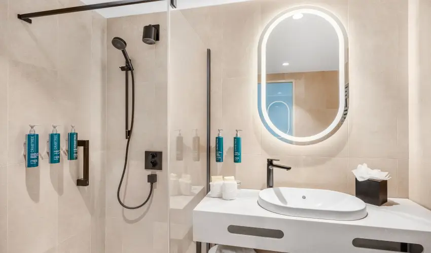 Hilton Garden Inn Debrecen City Center  Debrecen - Okt�ber 23.