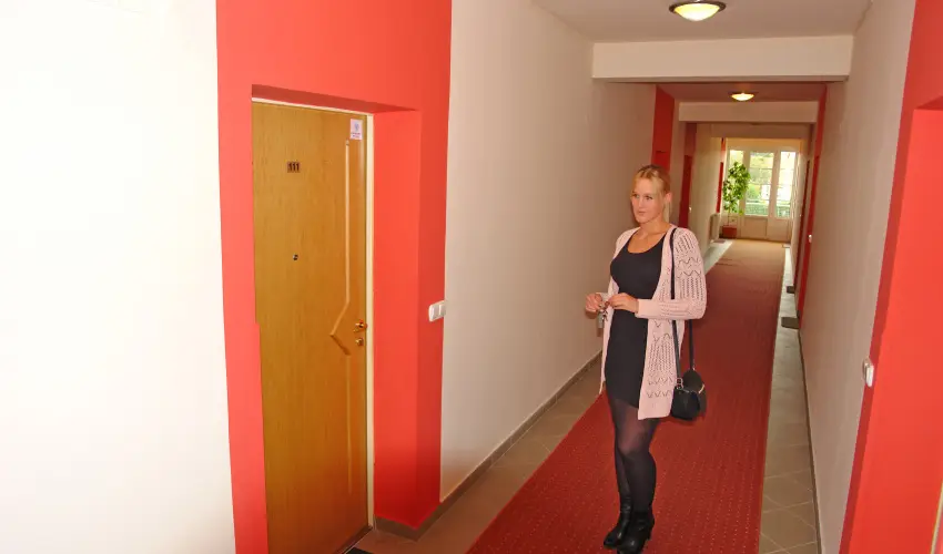 HoldLux Apartmanok Srvr - Oktber 23. (min. 2 j)