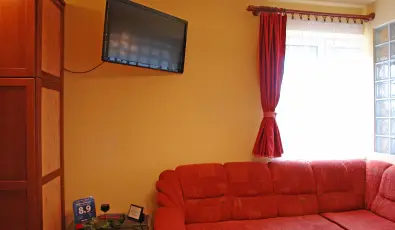 HoldLux Apartmanok Srvr