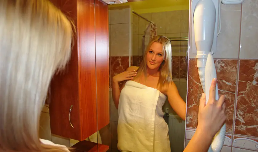 HoldLux Apartmanok Srvr - Oktber 23. (min. 2 j)