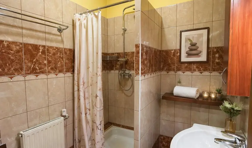 HoldLux Apartmanok S�rv�r - Okt�ber 23. (min. 2 �j)