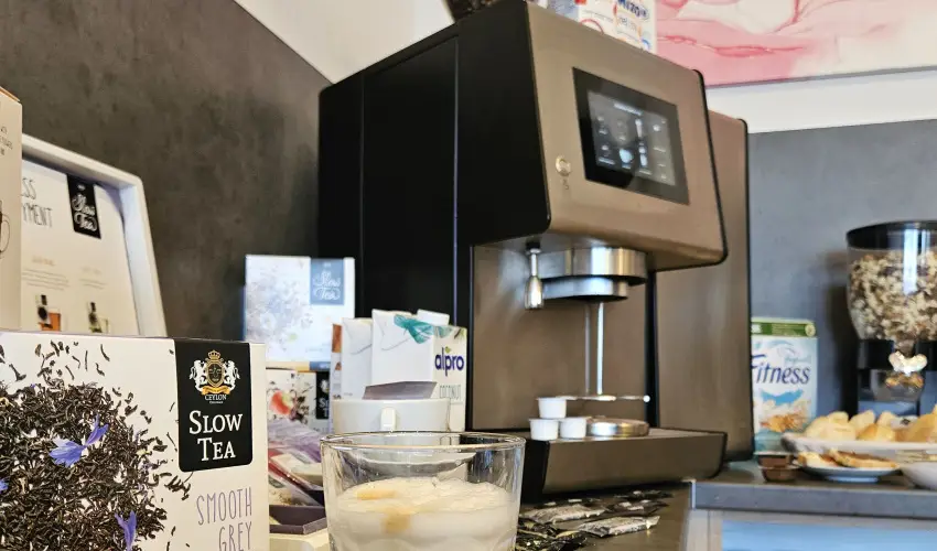 Holdvirg Hotel Srvr - Oktber 23.