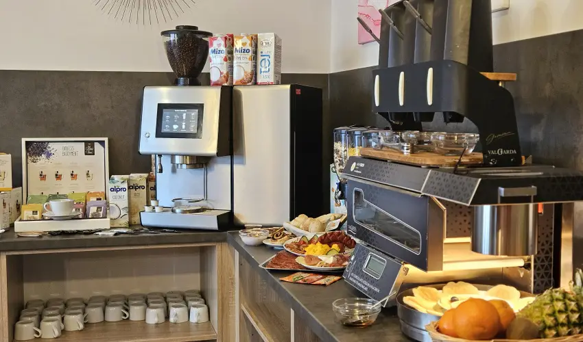 Holdvirg Hotel Srvr - Oktber 23.