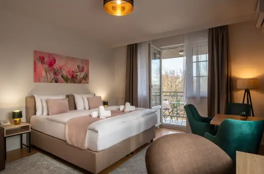 Holdvirg Hotel - Oktber 23.