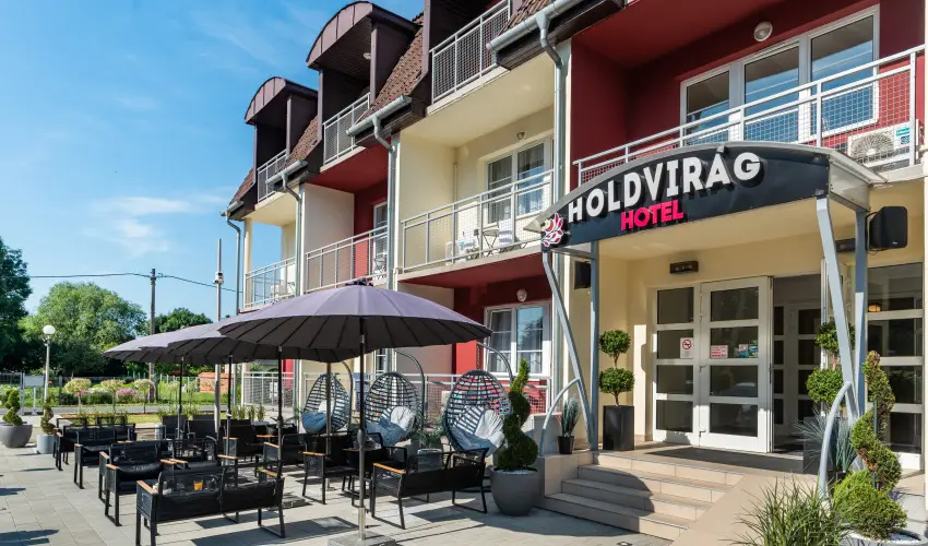 Holdvirg Hotel Srvr - Oktber 23.
