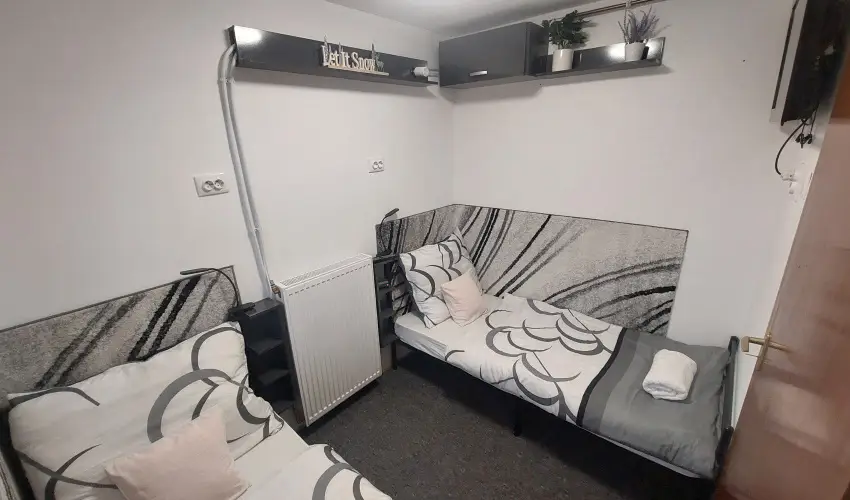 Holiday Apartman Mrahalom - Oktber 23.