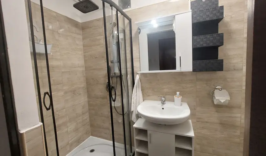 Holiday Apartman Mrahalom - Oktber 23.