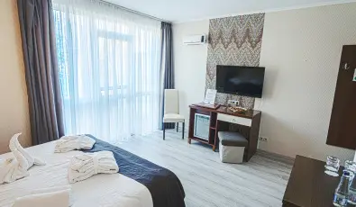 Holiday Beach Budapest Wellness Hotel with Sauna Park Budapest