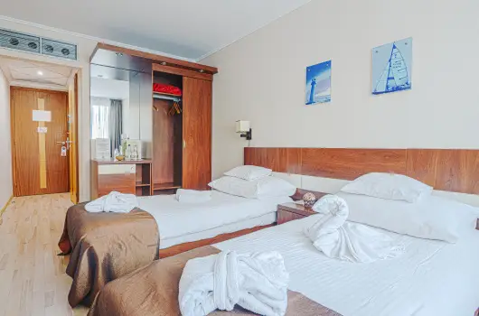 Holiday Beach Budapest Wellness Hotel with Sauna Park - Oktber 23.