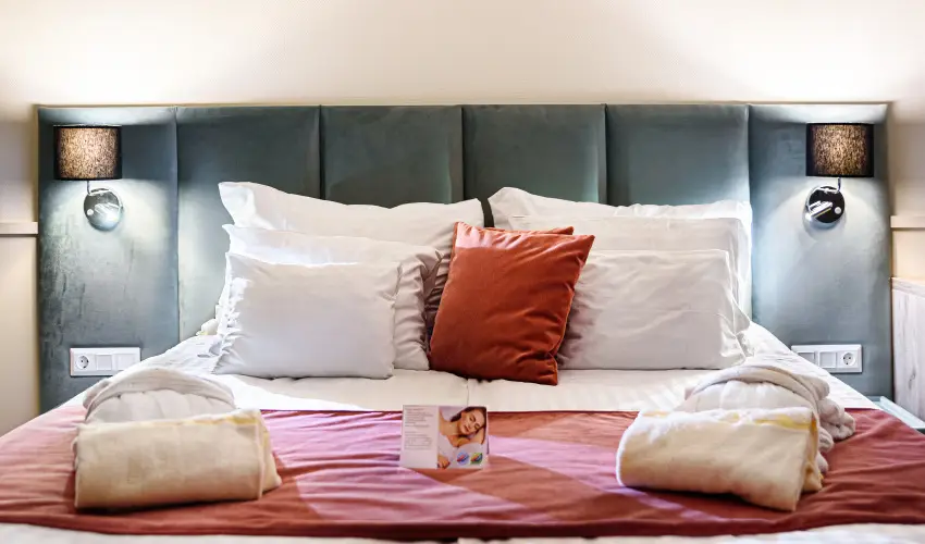 Holiday Club Apartman Hotel Hvz Hvz - Oktber 23. (min. 2 j)