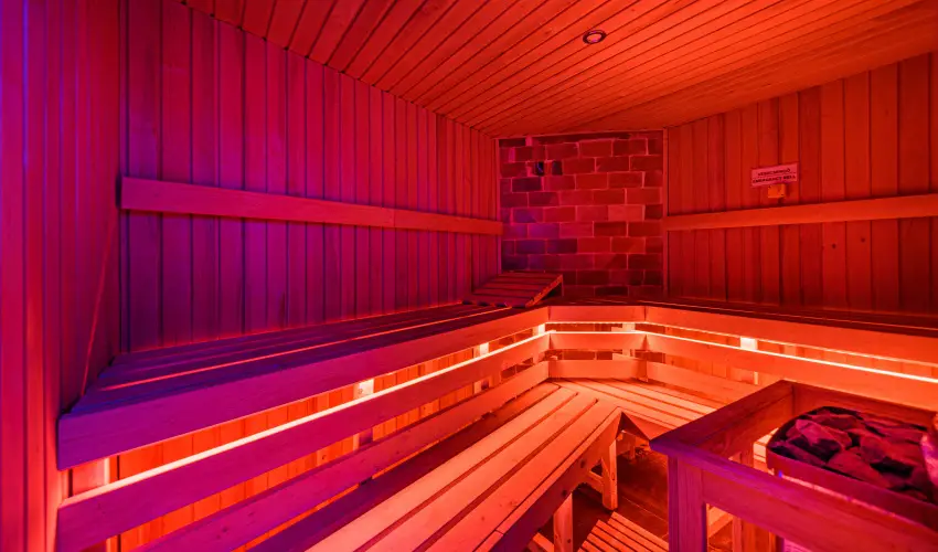 Holiday Club Apartman Hotel Hvz Hvz - Oktber 23. (min. 2 j)