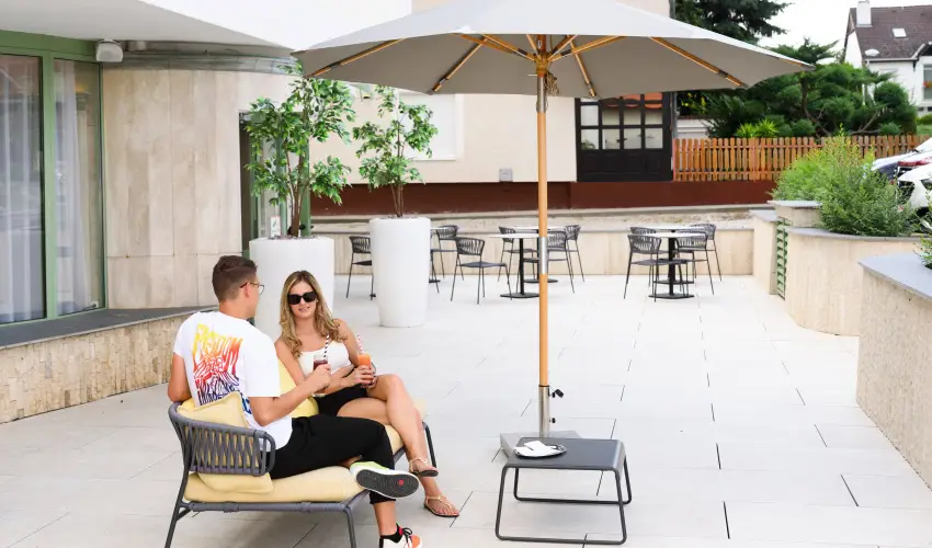 Holiday Club Apartman Hotel Hvz Hvz - Oktber 23. (min. 2 j)