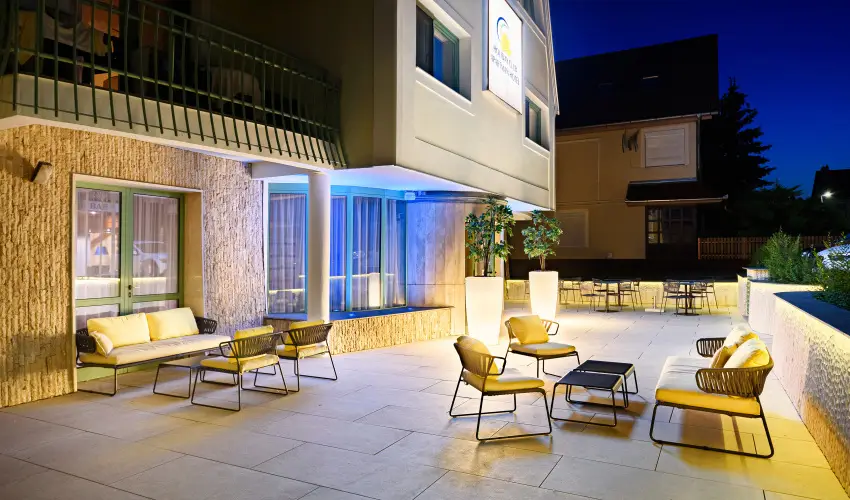 Holiday Club Apartman Hotel Hvz Hvz - Oktber 23. (min. 2 j)