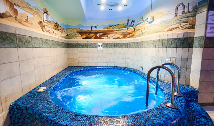 Holiday Club Apartman Hotel H�v�z H�v�z - Okt�ber 23. (min. 2 �j)