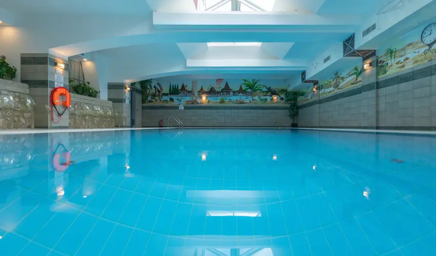 Holiday Club Apartman Hotel H�v�z H�v�z - Okt�ber 23. (min. 2 �j)