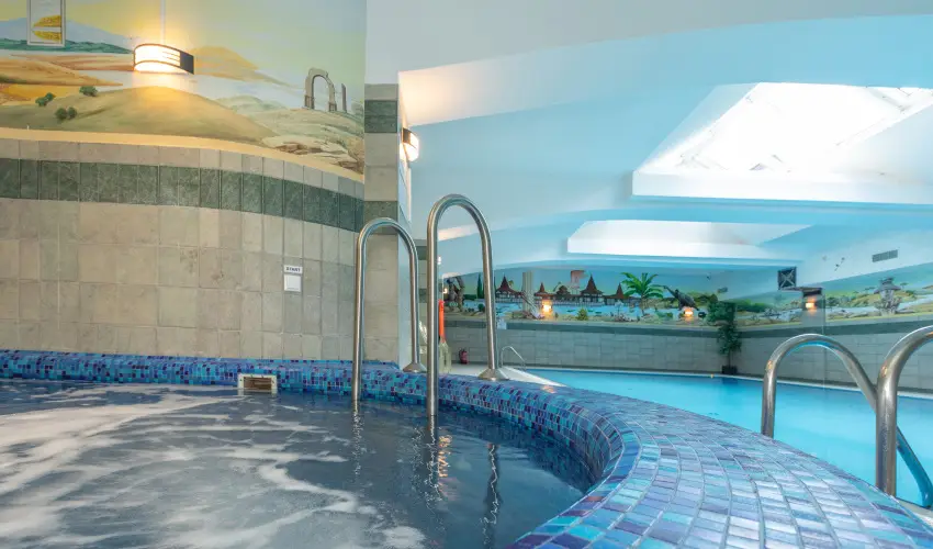 Holiday Club Apartman Hotel H�v�z H�v�z - Okt�ber 23. (min. 2 �j)
